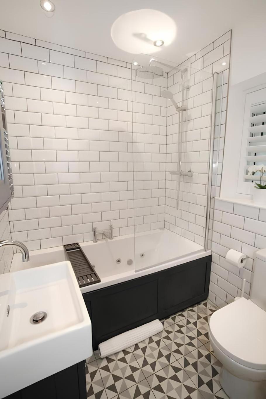 Tucked Away, Beach Access Sleeps 4 The Mumbles Exterior photo